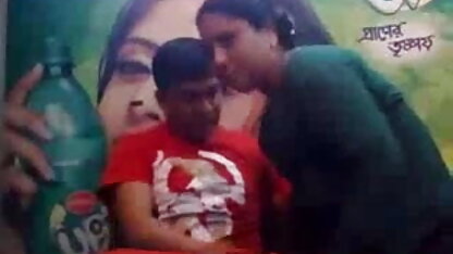 गीला और सेक्सी फिल्म वीडियो फुल एचडी गंदा