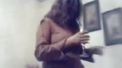 Holly Kiss कैसे वश में करने हिंदी बीएफ एचडी फुल मूवी के लिए अपने गुलाम है । Boundhoneys
