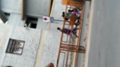 कैरोलीन Ardolino गर्म फुल एचडी सेक्सी फिल्म वीडियो में milf सवारी एक बड़ा मुर्गा के साथ जवान लड़का, FullHD 1080p
