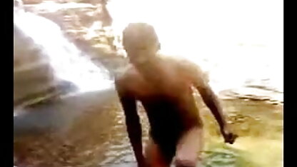 इस किशोर एक गुदा सेक्स वीडियो मूवी एचडी फुल सनकी है